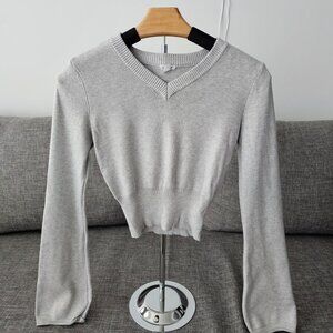 Cute long sleeve sweater